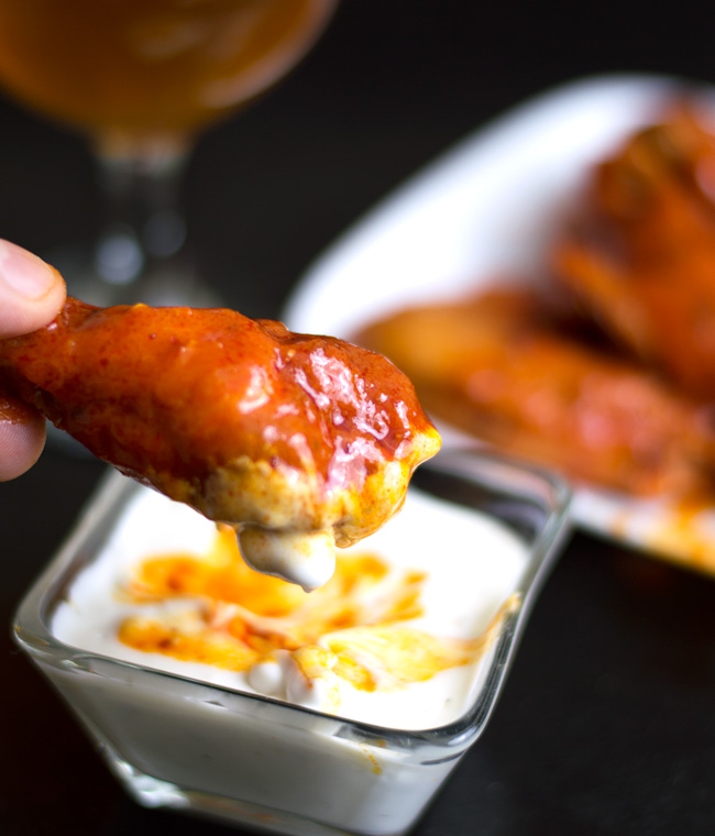 Hot-Wings-Blue-Cheese