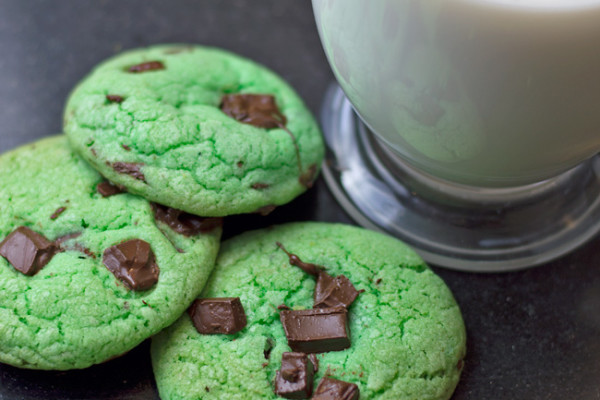 Mint-Chocolate-Chip-Cookies