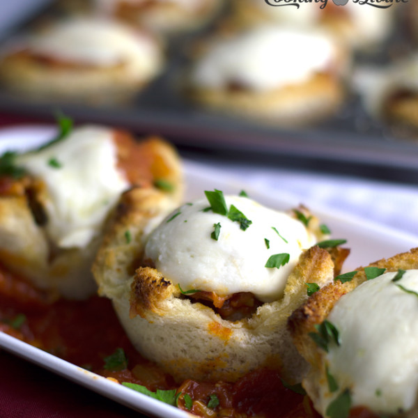 Meatball-Parm-in-Garlic-Bread-Bowls