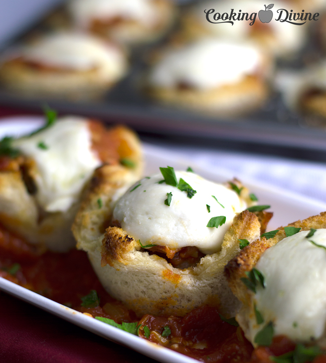 Meatball-Parm-in-Garlic-Bread-Bowls