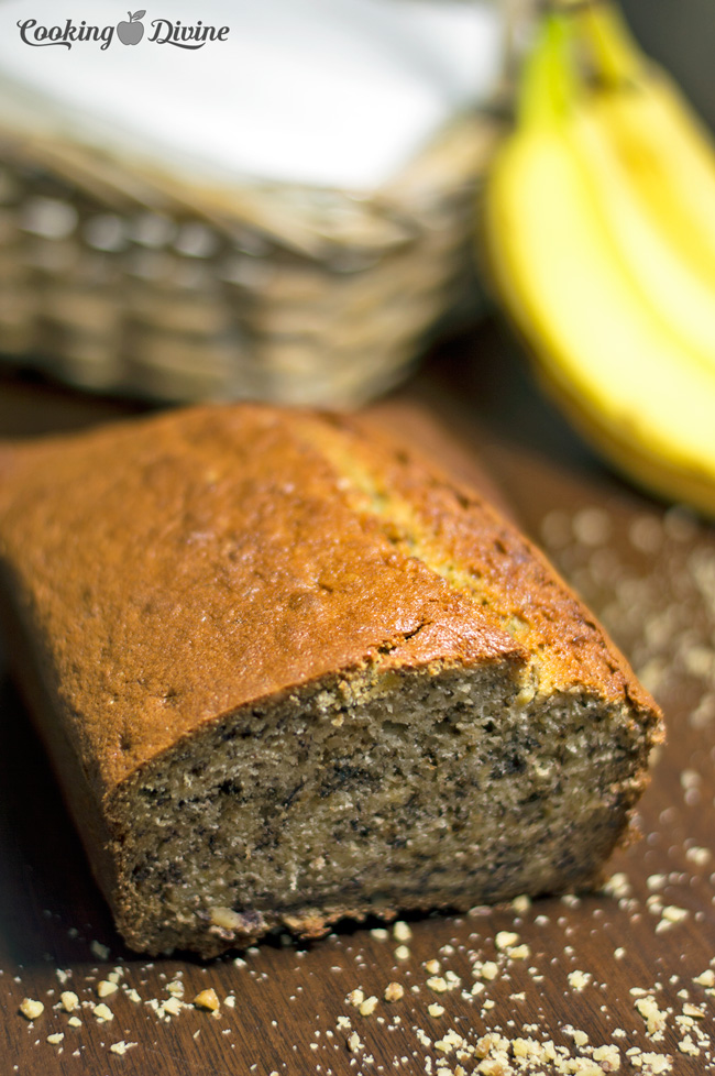 Moms-Famous-Banana-Bread