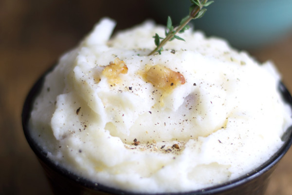 Roasted-Garlic-Mashed-Potatoes