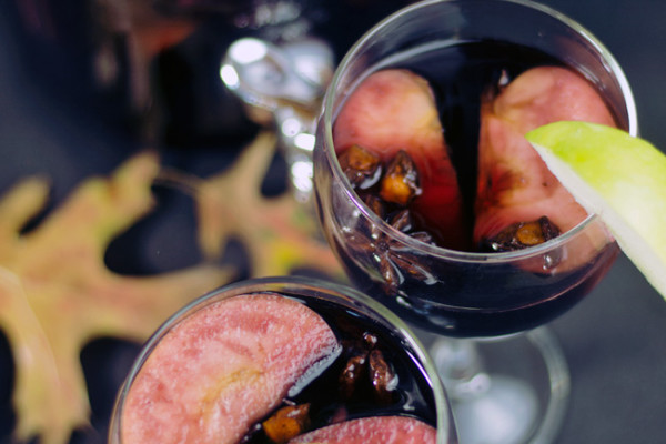 Autumn Clove Spiced Red Wine Sangria