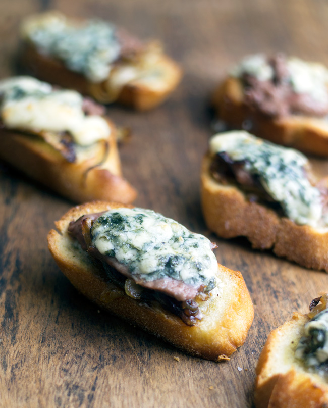 Onion and Steak Bruschetta with Blue Cheese