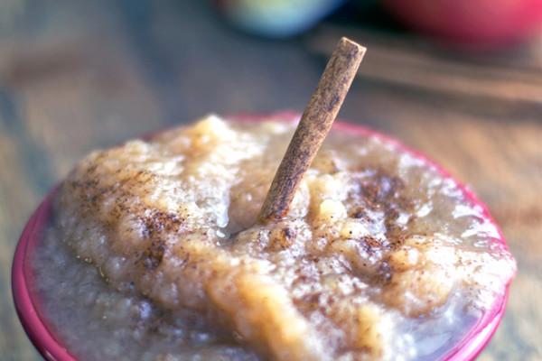 Homemade Crock-pot Applesauce